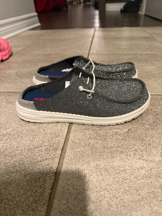 Hey dude Wendy grey black metallic slip on shoe - Picture 2 of 8